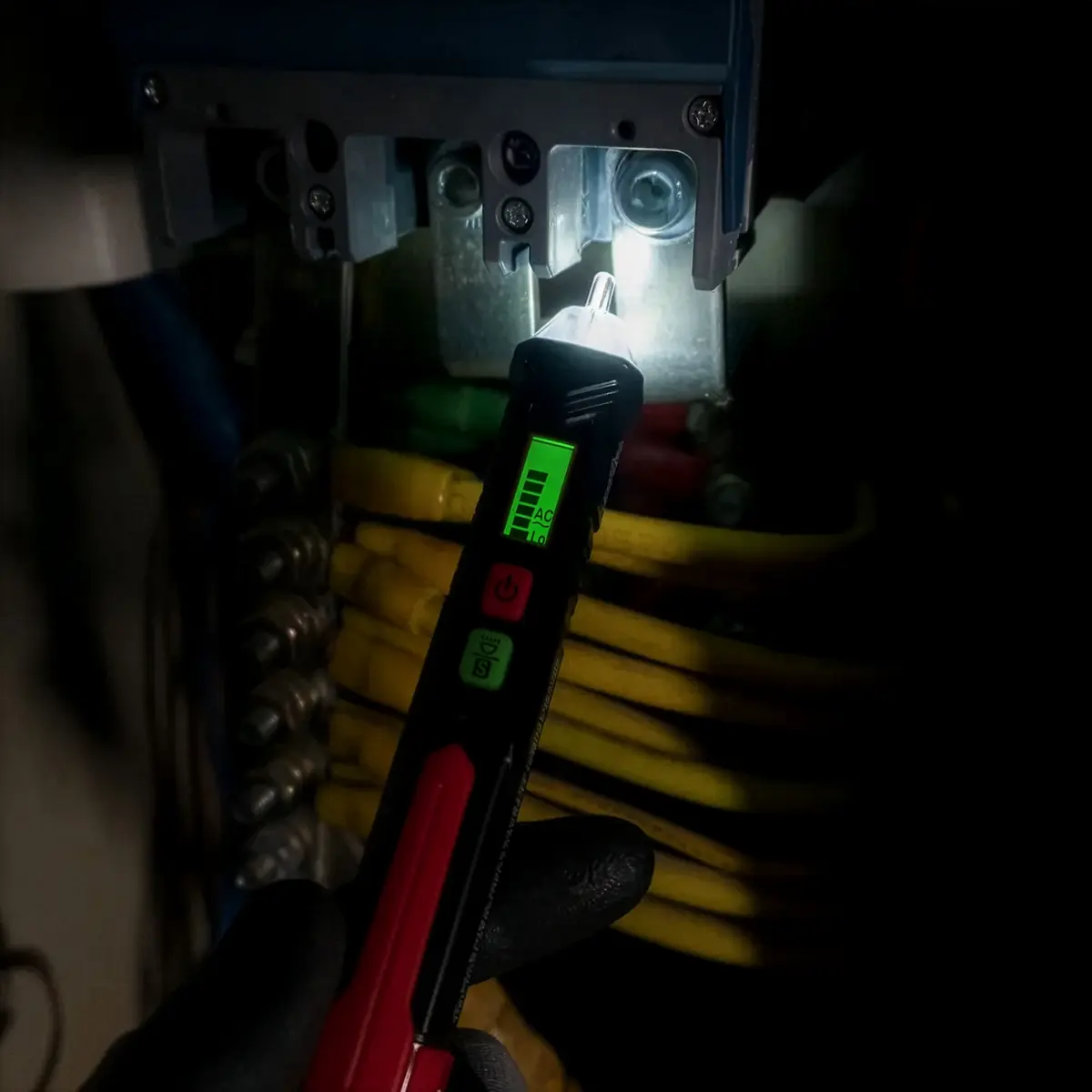 Testeur de tension Kaiweets HT100 – Lampe de poche intégrée